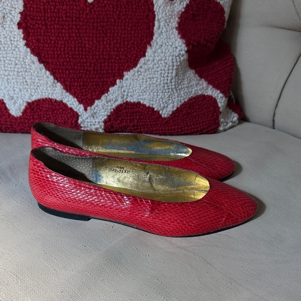Vintage Diversity Red Snakeskin Embossed Leather Ballet Flats Gold Insole 6.5